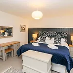 Holiday home Tilly's